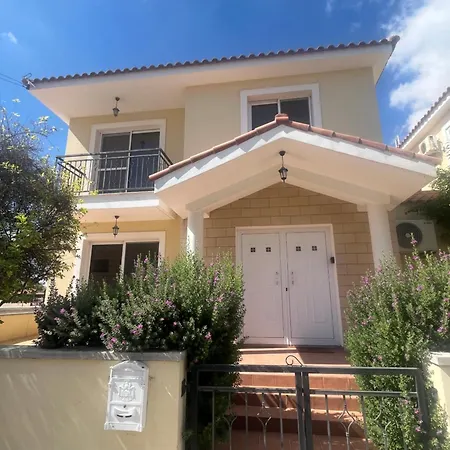 Villa Dene Hollow Pyla