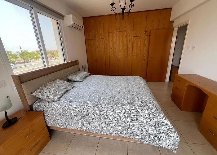 Dene Hollow * 필라